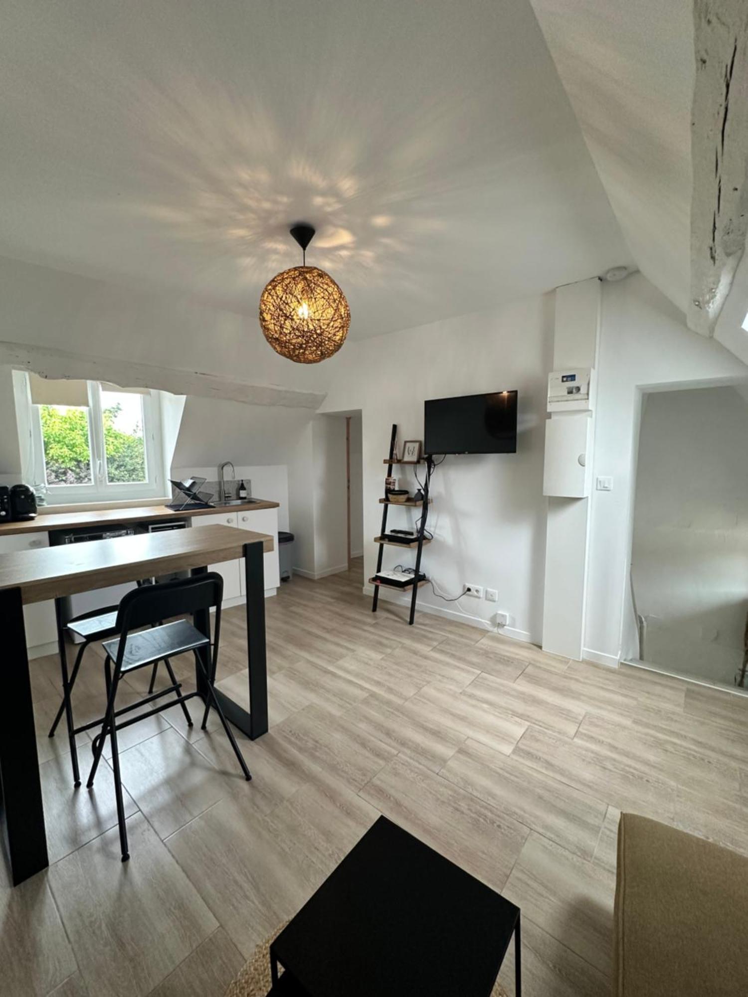 Appartements Pacy-Sur-Eure Exterior foto